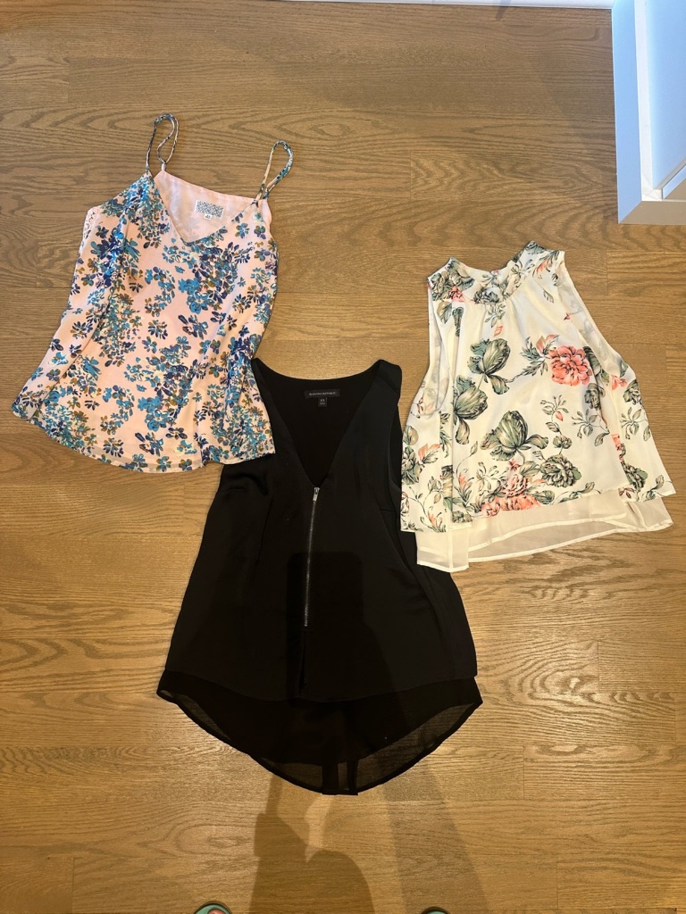 Women’s Tank Tops